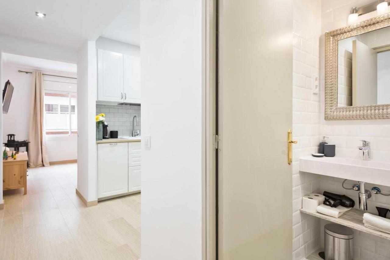 Apartment Eduardo Barcelona Exteriör bild